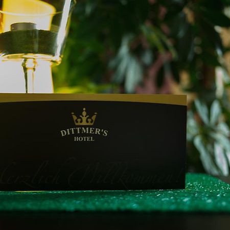 Dittmers Hotel Фленсбург Екстериор снимка