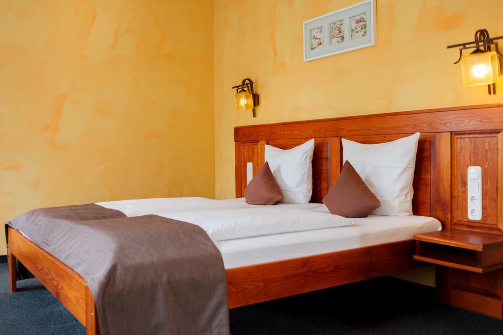Dittmers Hotel Фленсбург Екстериор снимка